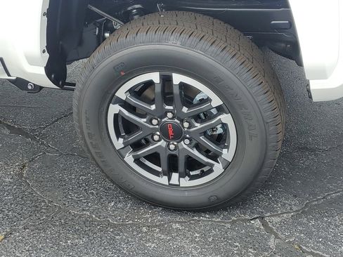 Certified 2025 Toyota Tacoma TRD Sport image 8