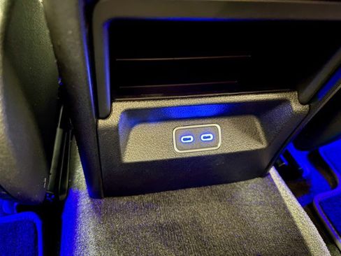 New 2026 Mercedes-Benz GLE 53 AMG 4MATIC Coupe image 15