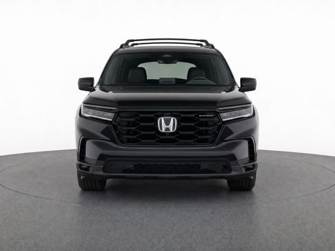 Used 2025 Honda Pilot Black Edition image 7