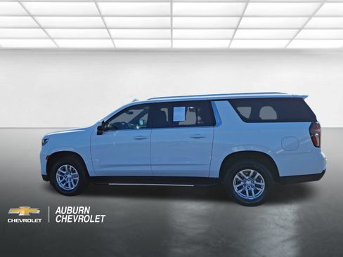 Certified 2022 Chevrolet Suburban LS AWD/4WD image 6