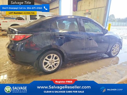 Used 2018 Toyota Yaris iA image 4