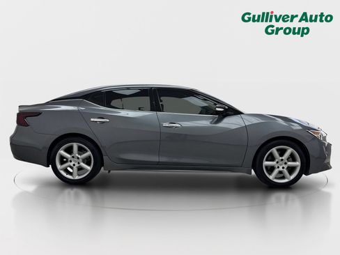 Used 2018 Nissan Maxima Platinum FWD image 10