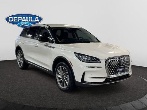 Used 2025 Lincoln Corsair AWD w/ Equipment Group 101A image 9
