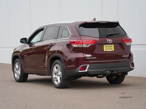 Used 2018 Toyota Highlander Limited AWD/4WD image 5