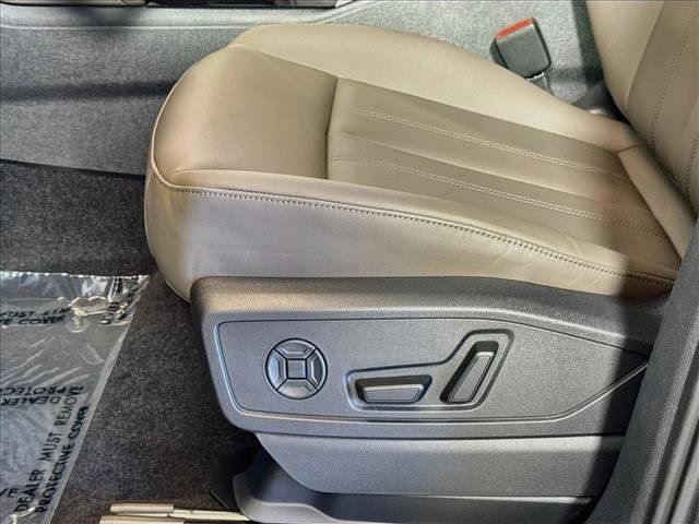 New 2026 Audi Q5 Premium Plus AWD/4WD image 16