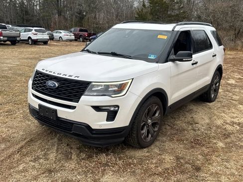 Used 2018 Ford Explorer Sport w/ Equipment Group 401A image 18