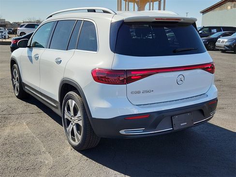 Certified 2024 Mercedes-Benz EQB 250+ image 3