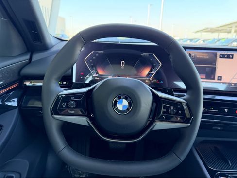 New 2026 BMW 530i w/ Convenience Package image 14