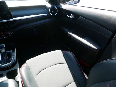 Used 2023 Kia Forte GT FWD image 11
