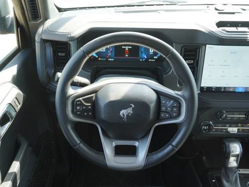 Used 2025 Ford Bronco Badlands w/ Sasquatch Package AWD/4WD image 15