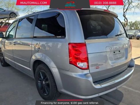 Used 2015 Dodge Grand Caravan SXT w/ UConnect Hands-Free Group image 2