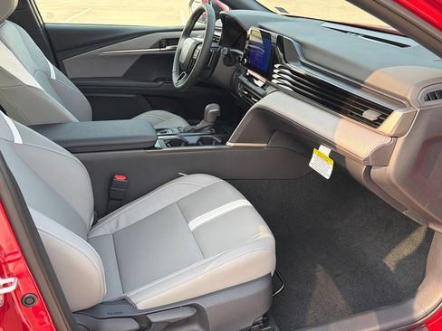 New 2026 Toyota Camry SE FWD image 10