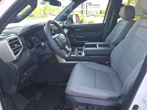 New 2026 Toyota Tundra SR5 AWD/4WD image 9