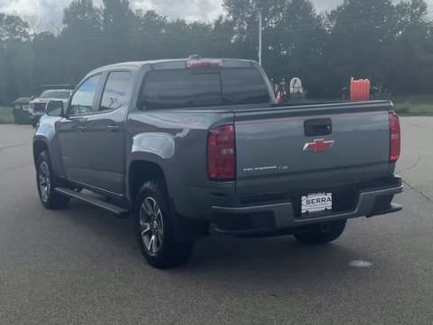 Used 2018 Chevrolet Colorado Z71 AWD/4WD image 7