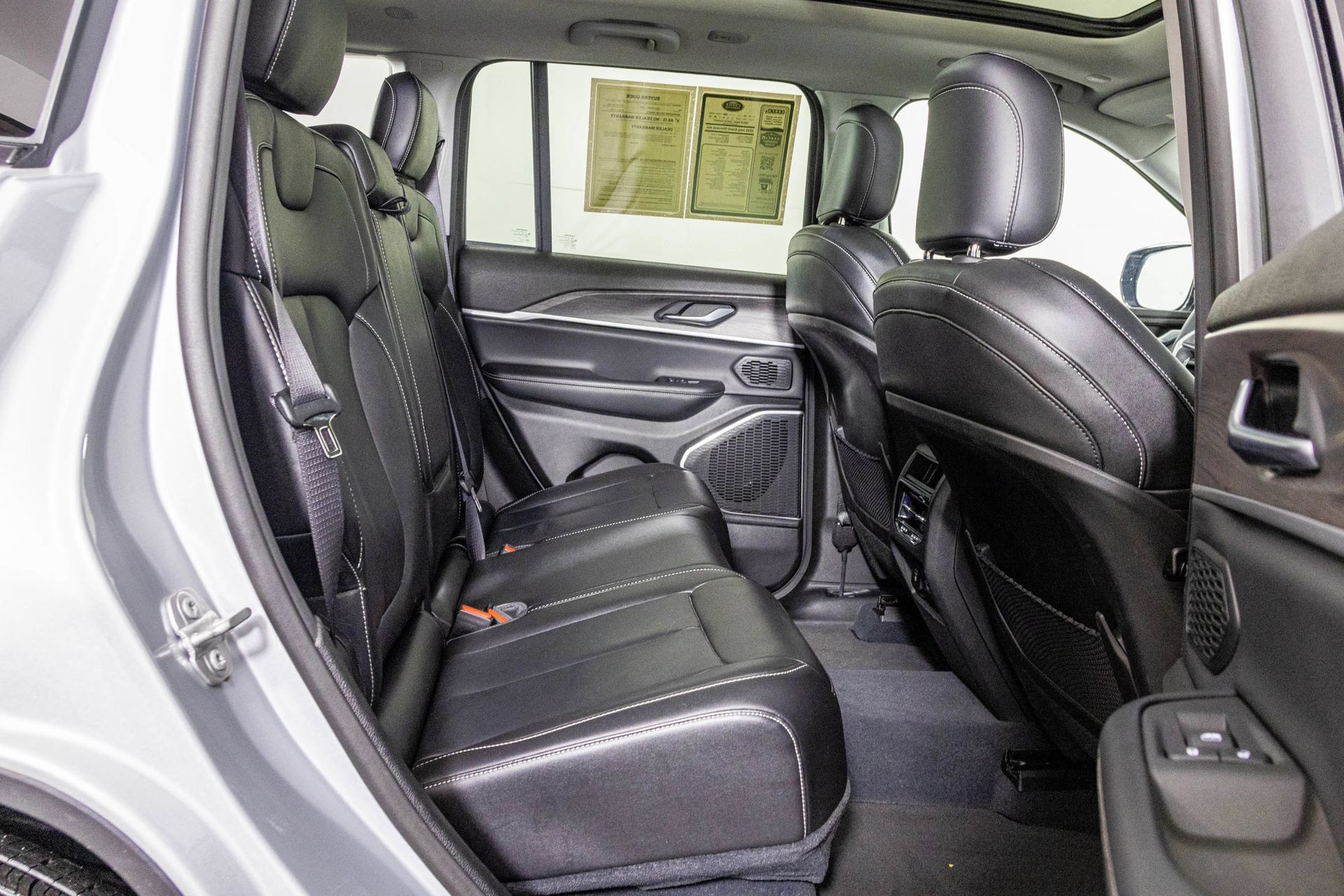 Used 2022 Jeep Grand Cherokee Limited 4xe AWD/4WD image 44