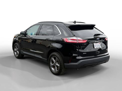 Used 2022 Ford Edge SEL w/ Sport Appearance Package image 3