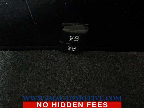 Used 2019 Toyota Tacoma SR5 image 36