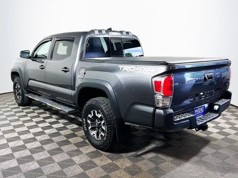 Certified 2020 Toyota Tacoma TRD Off-Road w/ Technology Package AWD/4WD image 5