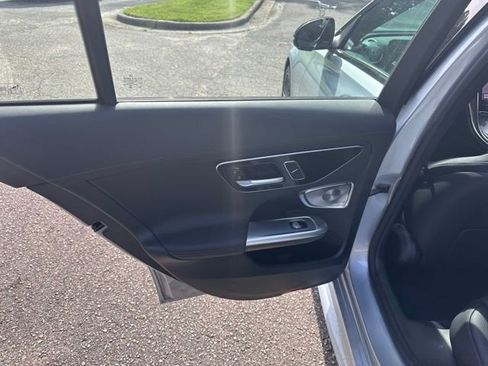 Used 2024 Mercedes-Benz C 300 Sedan image 10