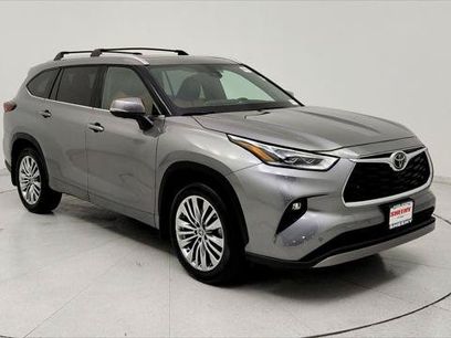 Certified 2026 Toyota Highlander Platinum