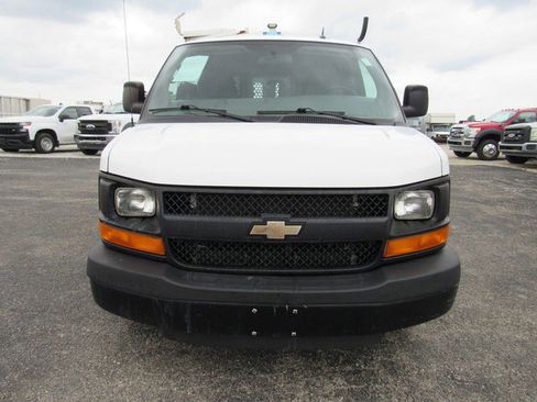 Used 2015 Chevrolet Express 2500 RWD image 7