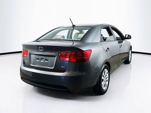 Used 2013 Kia Forte EX image 8