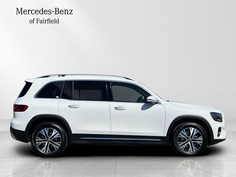 New 2026 Mercedes-Benz GLB 250 image 8