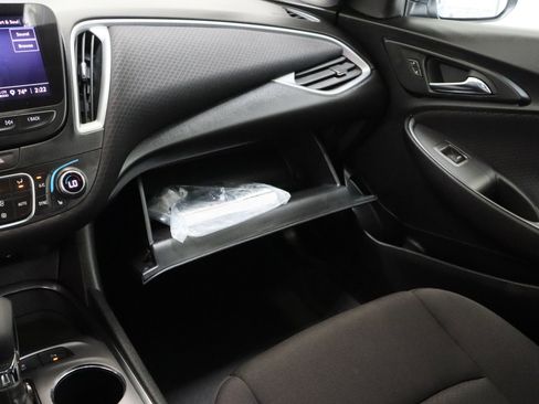 Used 2024 Chevrolet Malibu LT FWD image 23