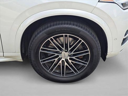 Used 2019 Volvo XC90 T8 Inscription w/ Protection Package AWD/4WD image 9