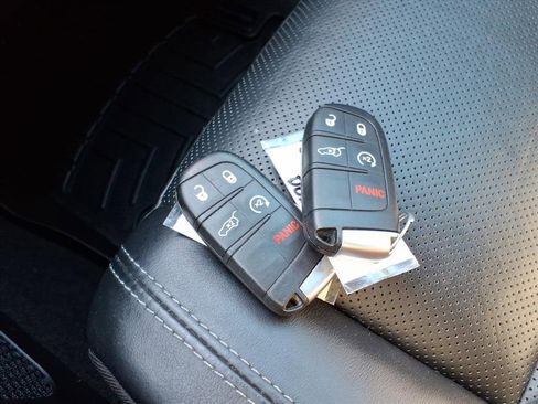 Used 2021 Dodge Durango Citadel w/ Premium Entertainment Group image 22