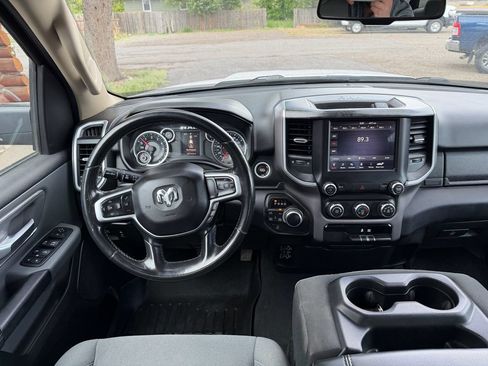 Used 2019 RAM 1500 Big Horn AWD/4WD image 12