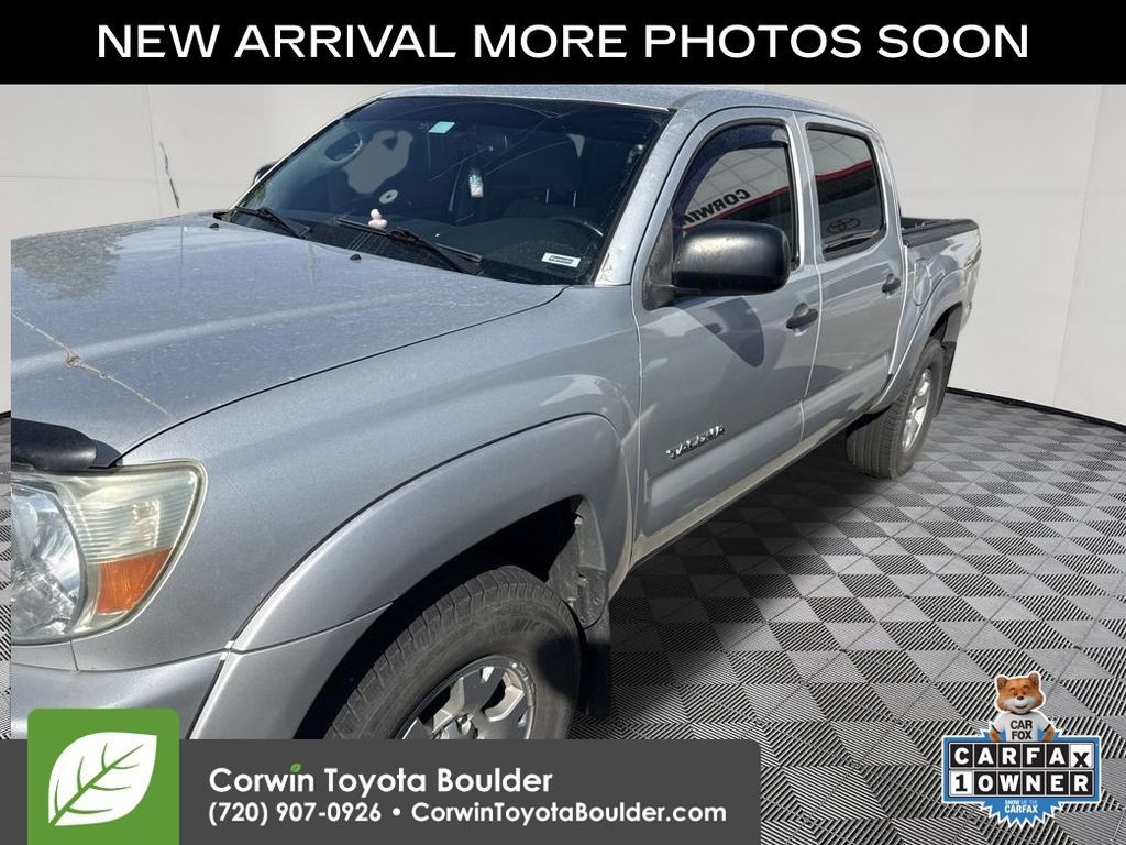 Used 2010 Toyota Tacoma 4x4 Double Cab w/ SR5 Pkg #2 image 4