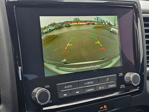 Used 2022 Nissan Frontier SV image 26