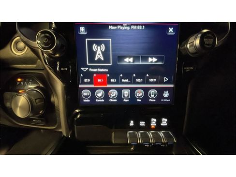 Used 2020 RAM 1500 Laramie image 14