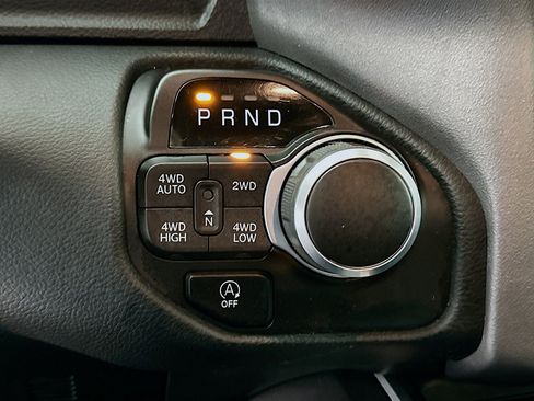 Used 2023 RAM 1500 Big Horn image 23