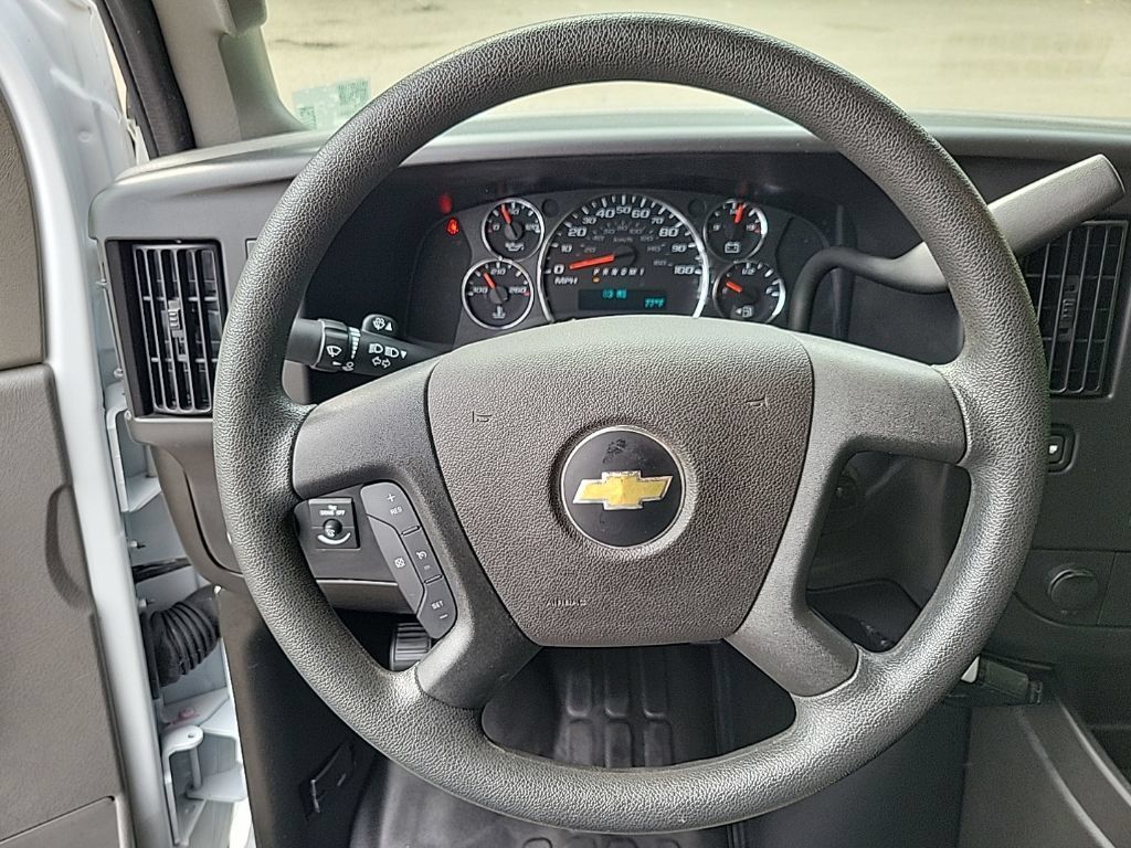 Used 2024 Chevrolet Express 3500 w/ Power Convenience Package RWD image 48