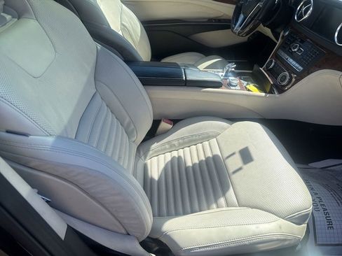 Used 2014 Mercedes-Benz SL 550 image 31