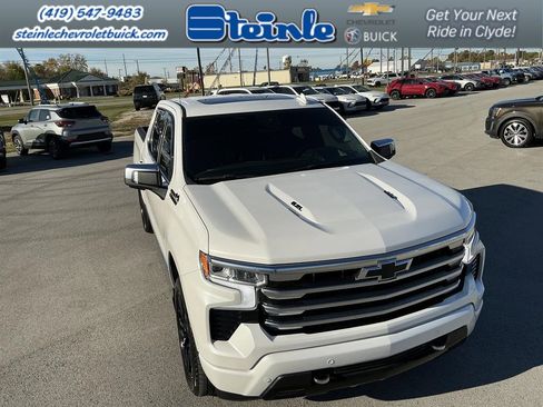 Used 2024 Chevrolet Silverado 1500 High Country image 13