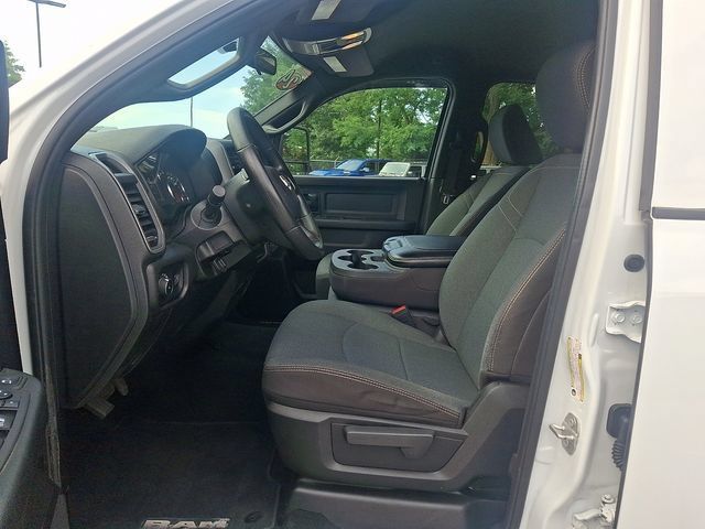 Certified 2024 RAM 2500 Tradesman w/ Chrome Appearance Group AWD/4WD image 13