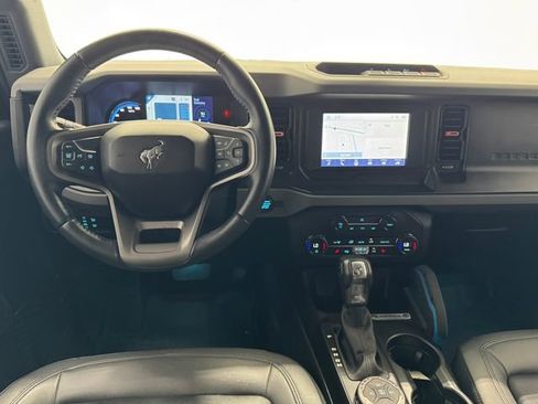 Used 2023 Ford Bronco Black Diamond AWD/4WD image 3
