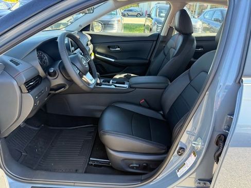New 2025 Nissan Sentra SR w/ SR Premium Package image 17