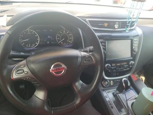 Used 2020 Nissan Murano SV FWD image 20