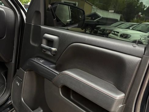 Used 2015 GMC Sierra 1500 SLT w/ All-Terrain Package AWD/4WD image 28