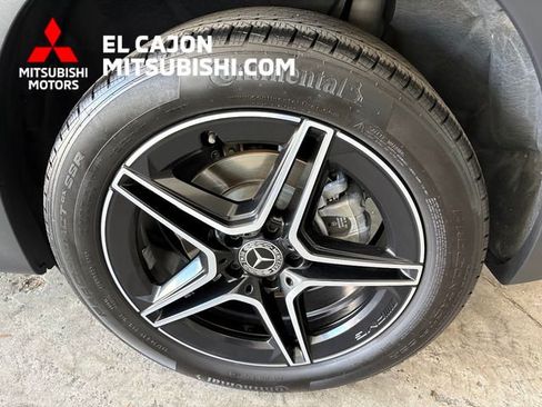 Used 2022 Mercedes-Benz GLB 250 4MATIC image 6
