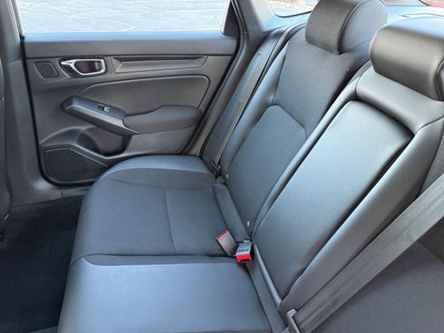 Used 2025 Honda Civic Sport image 39