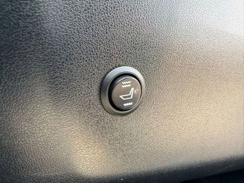 Used 2016 Toyota Tundra SR5 image 16