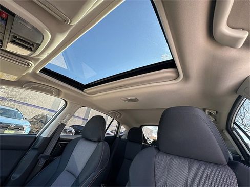 Used 2018 Subaru Crosstrek 2.0i Premium w/ Moonroof Package image 27