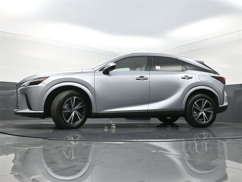 Used 2023 Lexus RX 350 Premium image 28