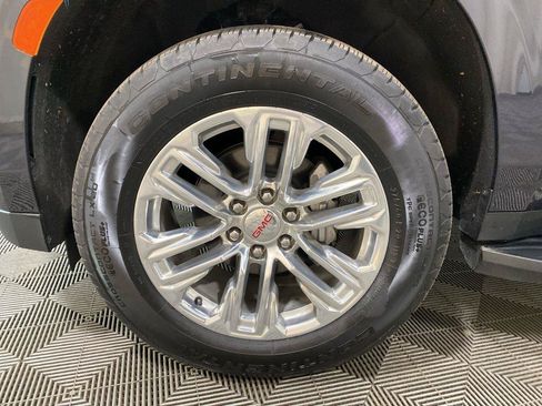 Used 2023 GMC Yukon XL SLT AWD/4WD image 11