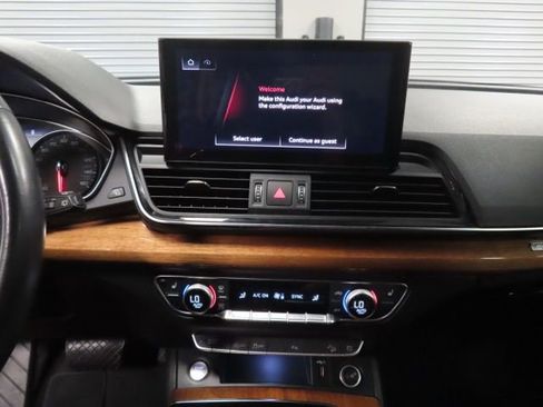 Used 2022 Audi Q5 2.0T Premium image 23